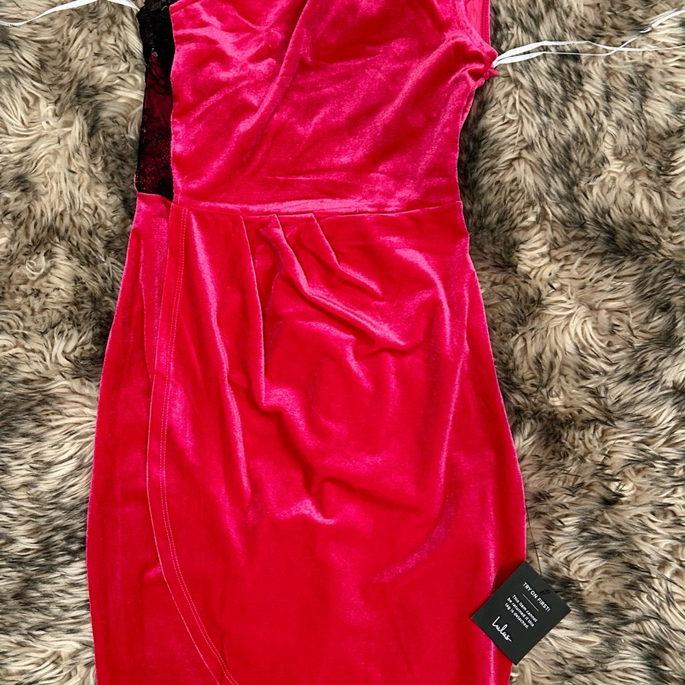 Lulu's One Shoulder Fuchsia Velvet Dress